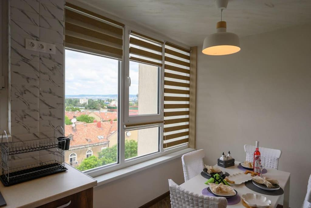 Sunset Luxury Apartment ヴァルナ エクステリア 写真