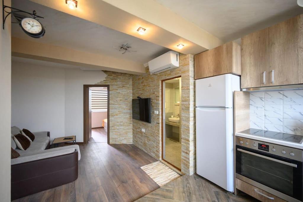 Sunset Luxury Apartment ヴァルナ エクステリア 写真